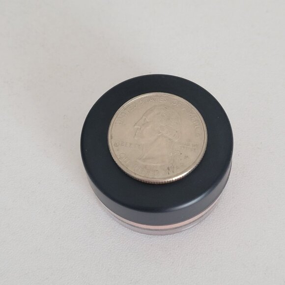 bareMinerals BARE SKIN Eyecolor Eyeshadow .02 oz .57 g New & SEALED - Picture 4 of 4